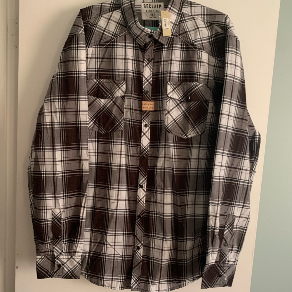 Buckle button up shirt - Men’s
